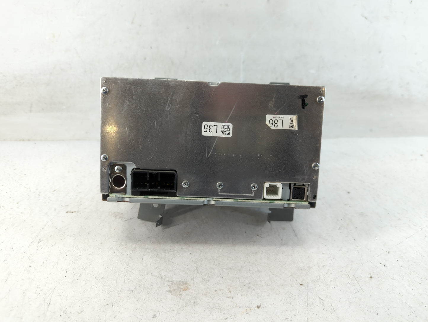 2007 Subaru Forester Radio AM FM Cd Player Receiver Replacement P/N:PF-2851B-A Fits OEM Used Auto Parts - Oemusedautoparts1.