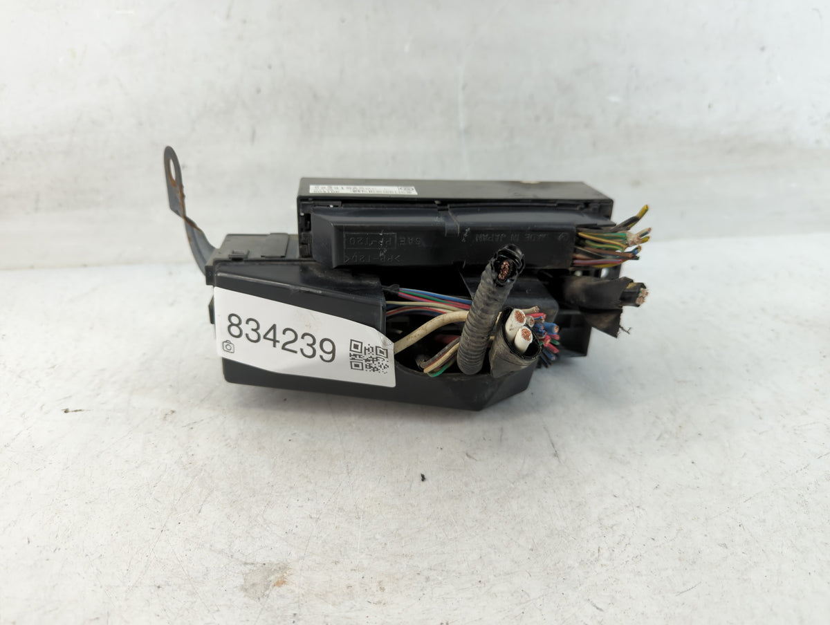 2005-2008 Subaru Forester Fusebox Fuse Box Panel Relay Module P/N:82231SA500 Fits Fits 2005 2006 2007 2008 OEM Used Auto Par