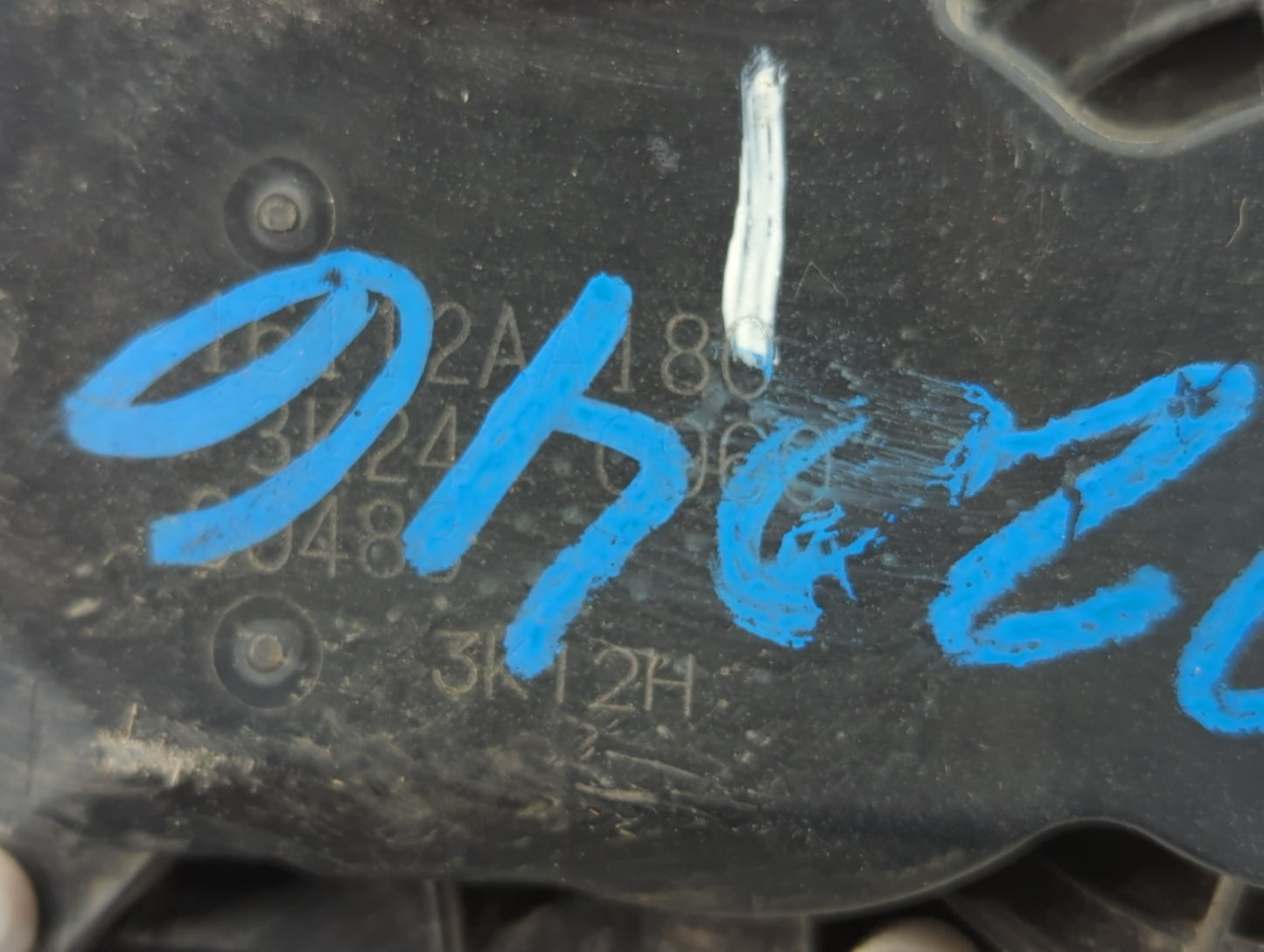 2007 Subaru Outback Throttle Body P/N:16112A1180 Fits Fits 2006 2008 2009 2010 OEM Used Auto Parts - Oemusedautoparts1.com