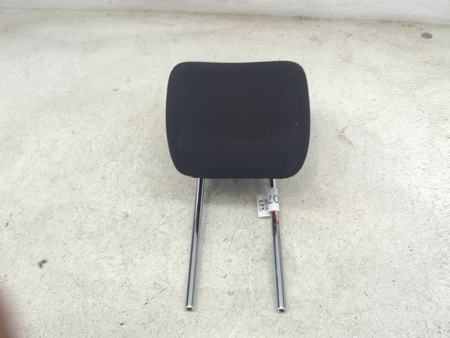 2007 Suzuki Vitara Headrest Head Rest Front Driver Passenger Seat Fits OEM Used Auto Parts - Oemusedautoparts1.com