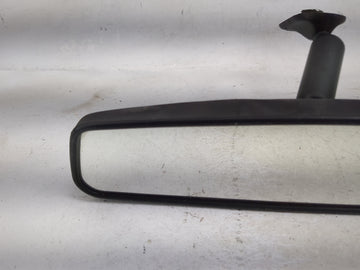 2007 Suzuki Vitara Interior Rear View Mirror Replacement OEM P/N:E8 011083 Fits OEM Used Auto Parts