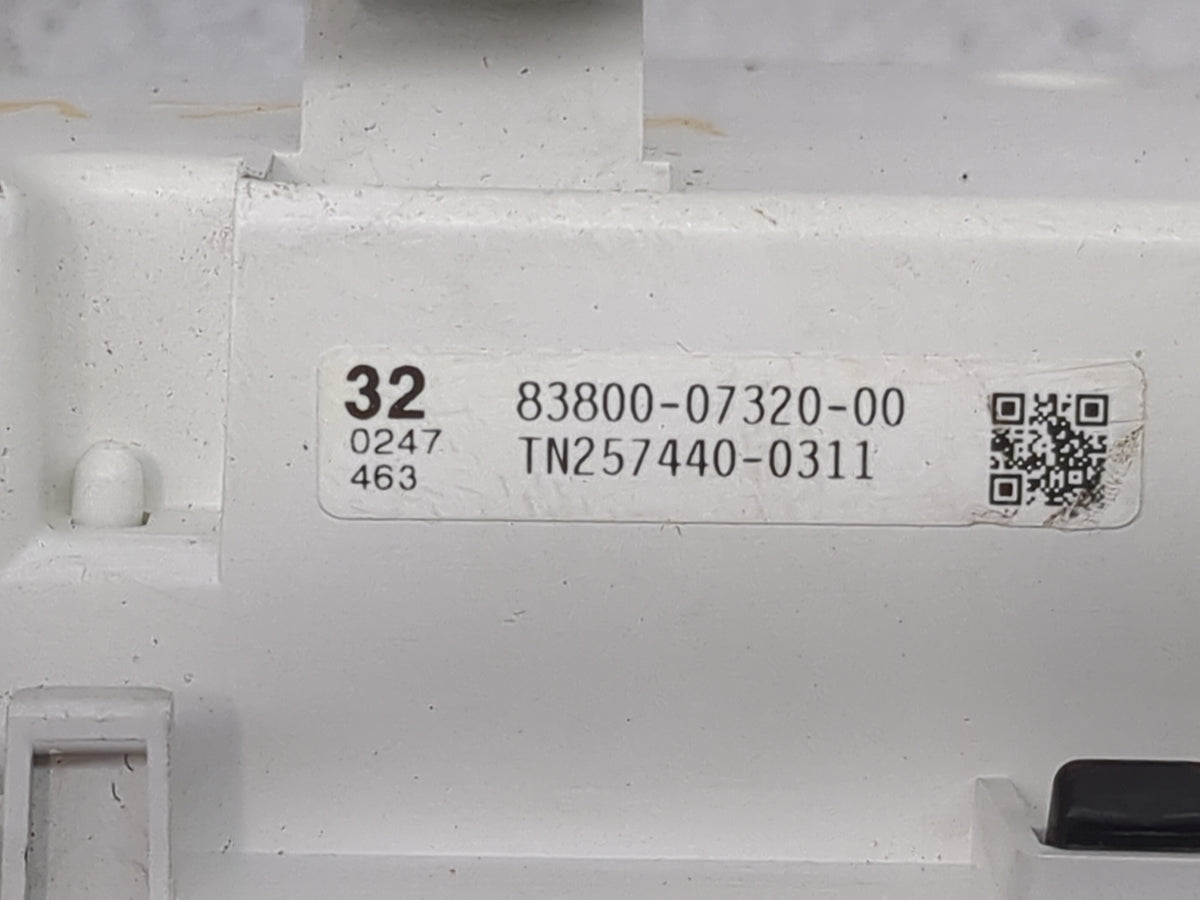 2007 Toyota Avalon Instrument Cluster Speedometer Gauges P/N:83800-07320-00 TN257440-0311 Miles:95K Fits OEM Used Auto Parts