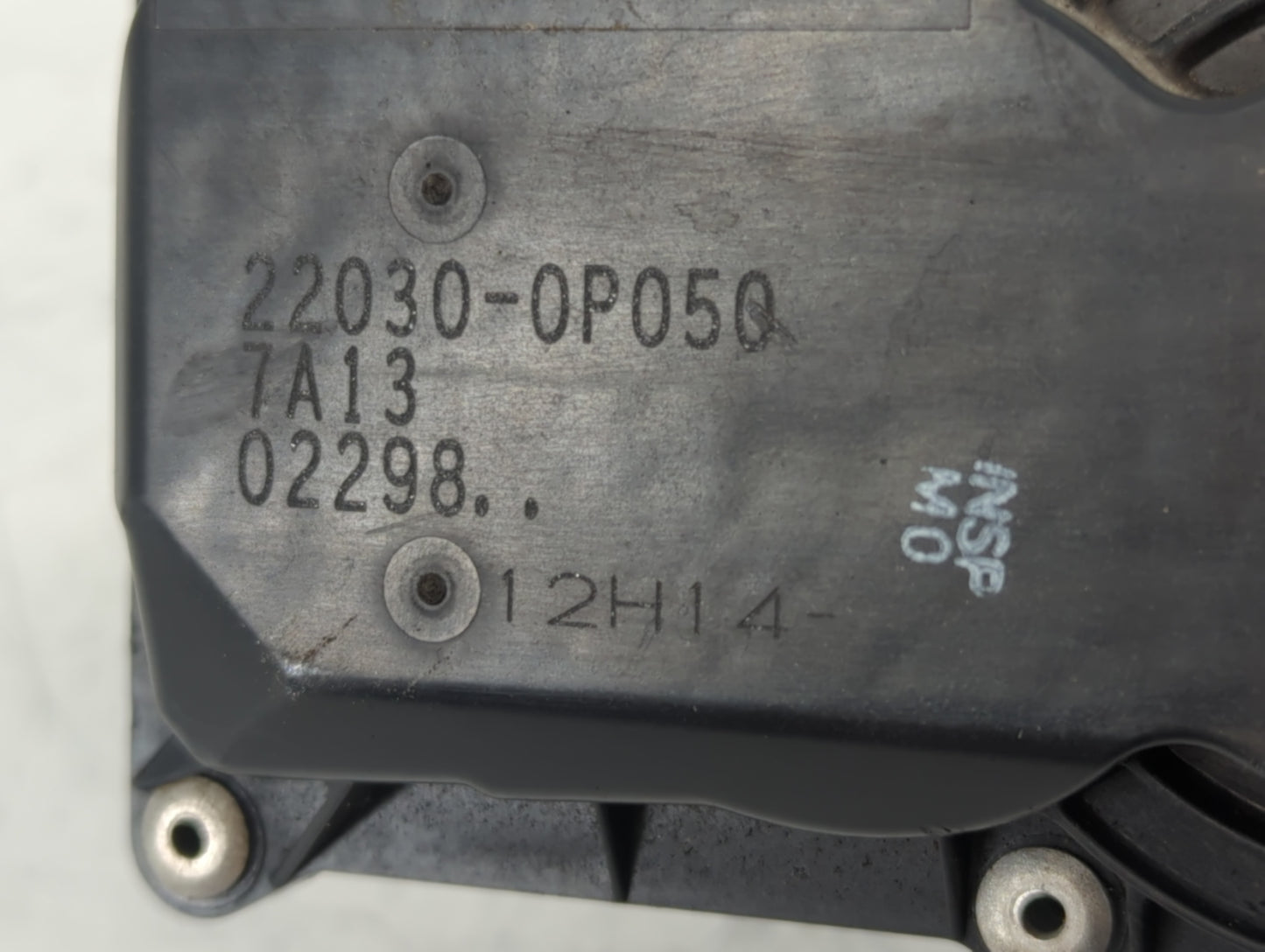 2005-2018 Toyota Avalon Throttle Body P/N:22030-0P050 Fits OEM Used Auto Parts - Oemusedautoparts1.com