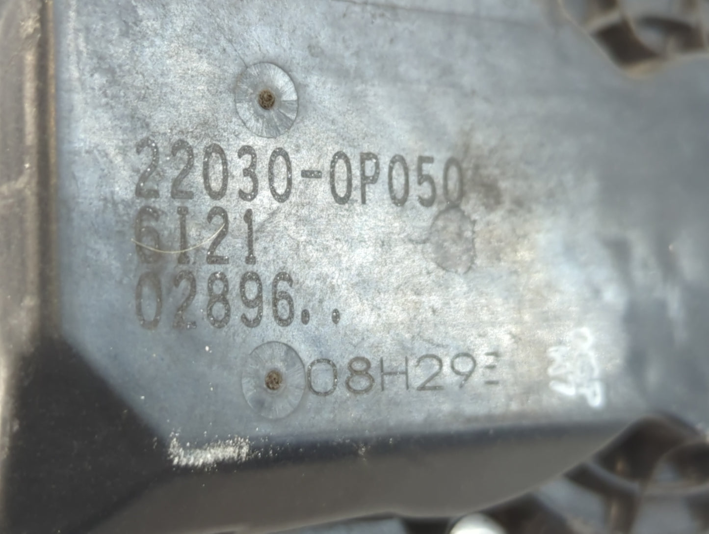 2005-2018 Toyota Avalon Throttle Body P/N:22030-0P050 Fits OEM Used Auto Parts - Oemusedautoparts1.com