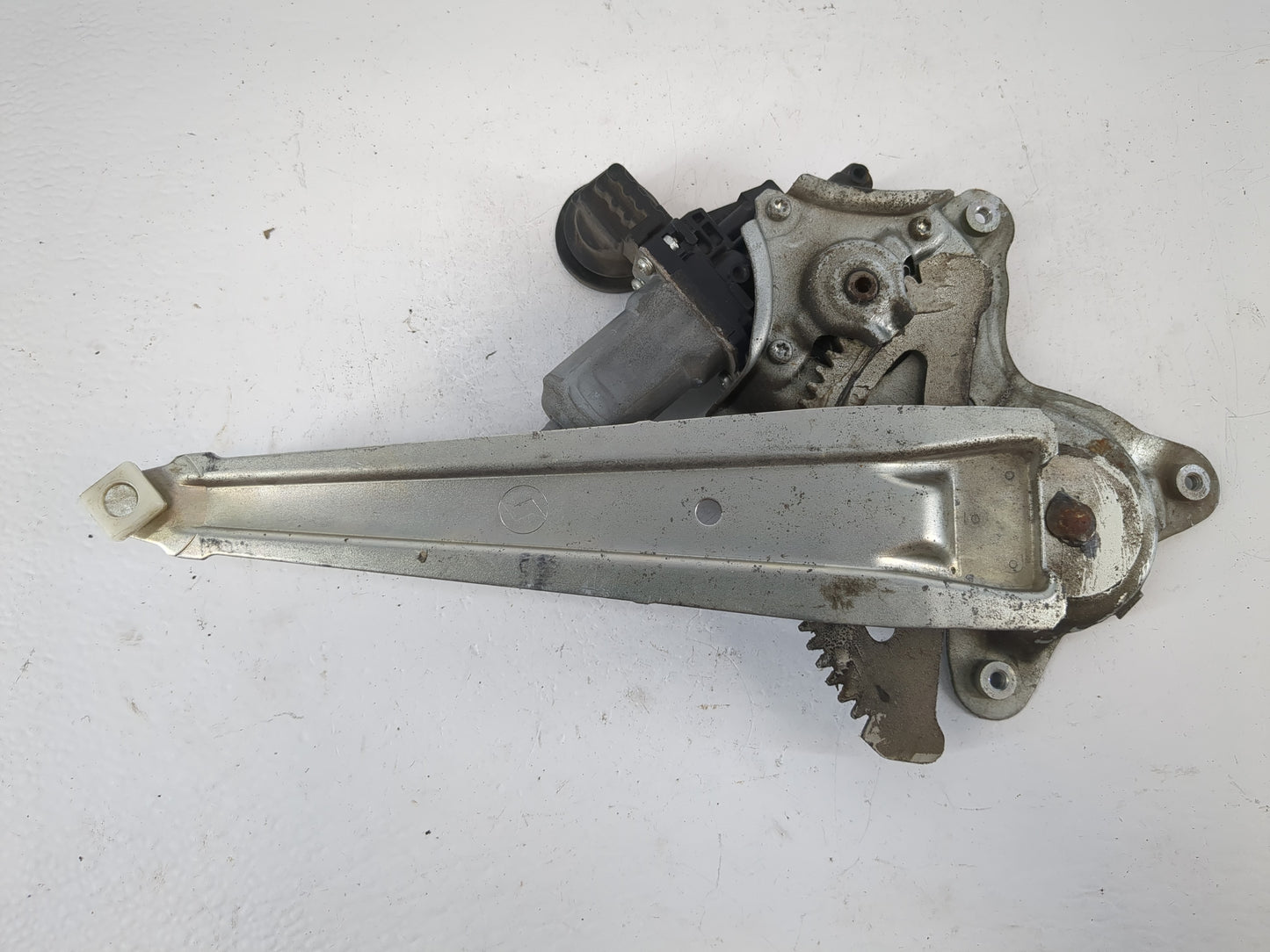 2007-2011 Toyota Camry Driver Left Rear Window Regulator 1063712 - Oemusedautoparts1.com