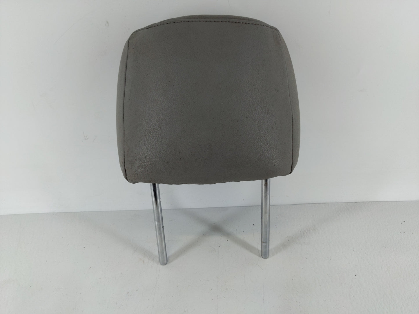 2007 Toyota Camry Headrest Head Rest Front Driver Passenger Seat Fits OEM Used Auto Parts - Oemusedautoparts1.com