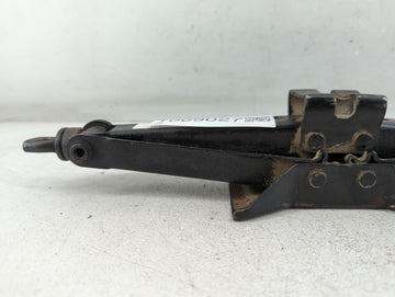 2007 Toyota Camry Spare Scissor Car Jack