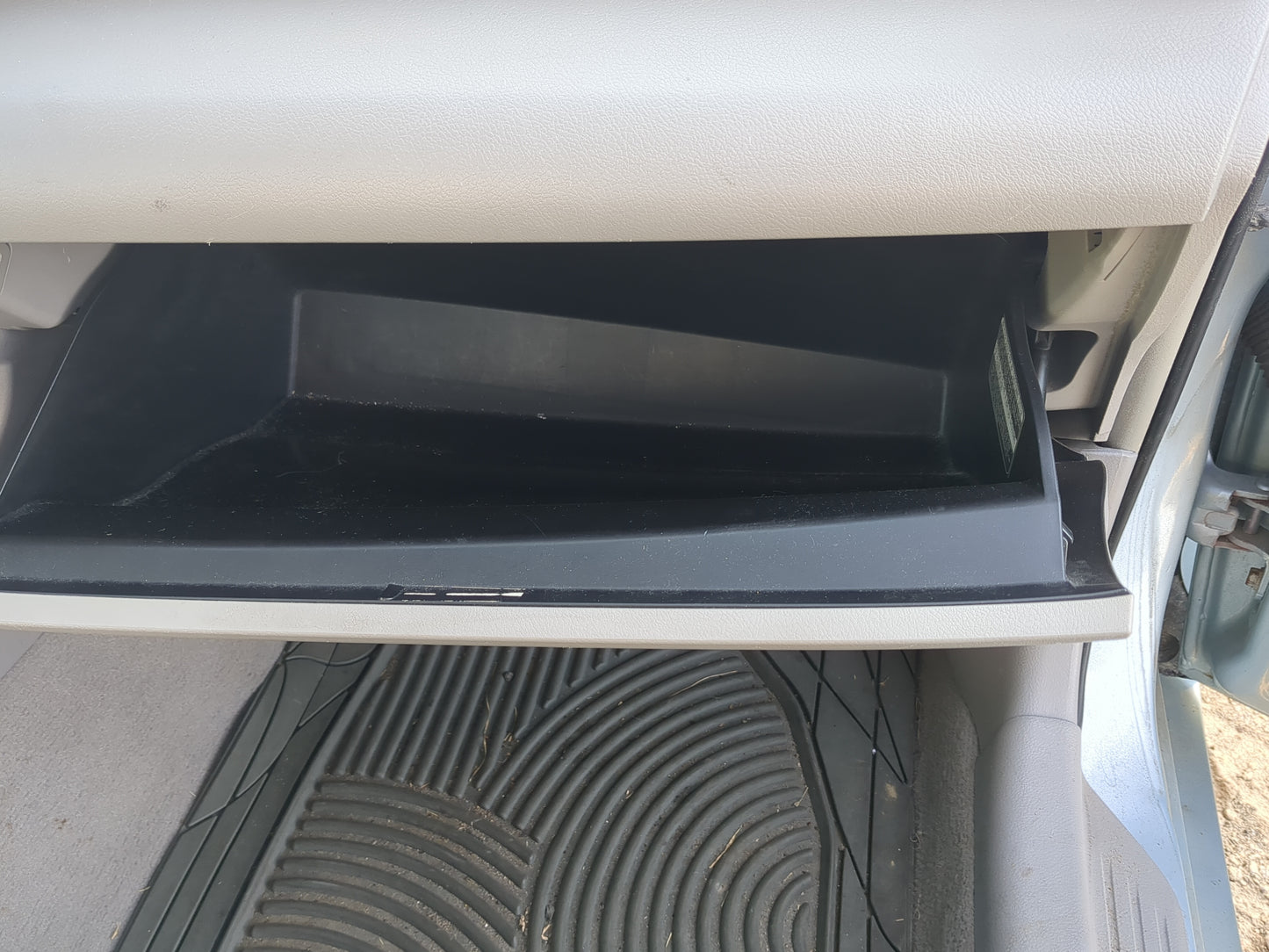 2007 Toyota Camry Passenger Glove Box Door Storage Compartment - Oemusedautoparts1.com