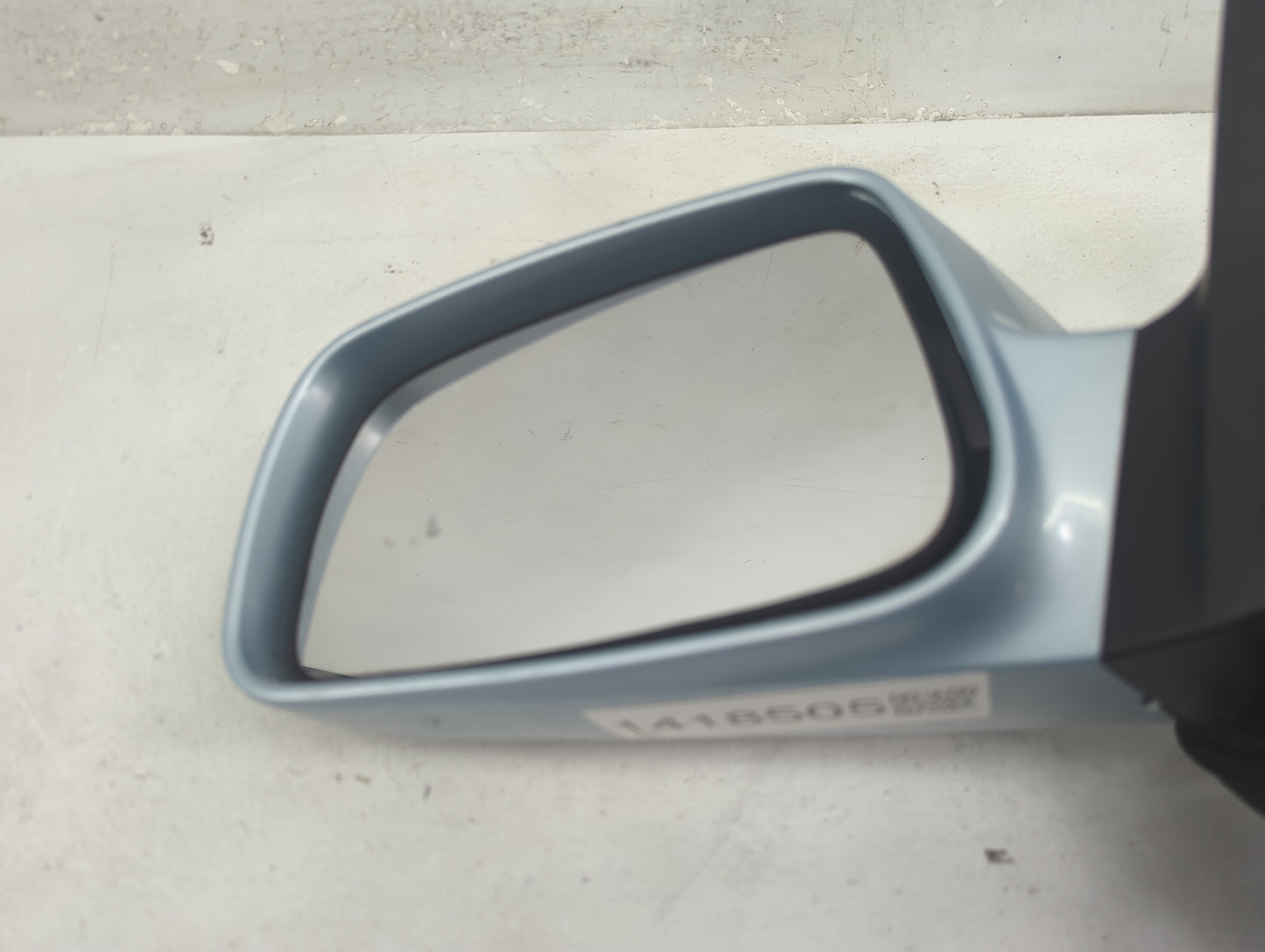 2007-2011 Toyota Camry Driver Side View Mirror - Left Door Mirror OEM Used - Oemusedautoparts1.com