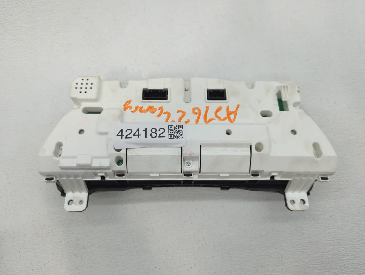 2007 Toyota Camry Instrument Cluster Speedometer Gauges P/N:83800-06Q60-00 Fits Fits 2008 2009 OEM Used Auto Parts - Oemused