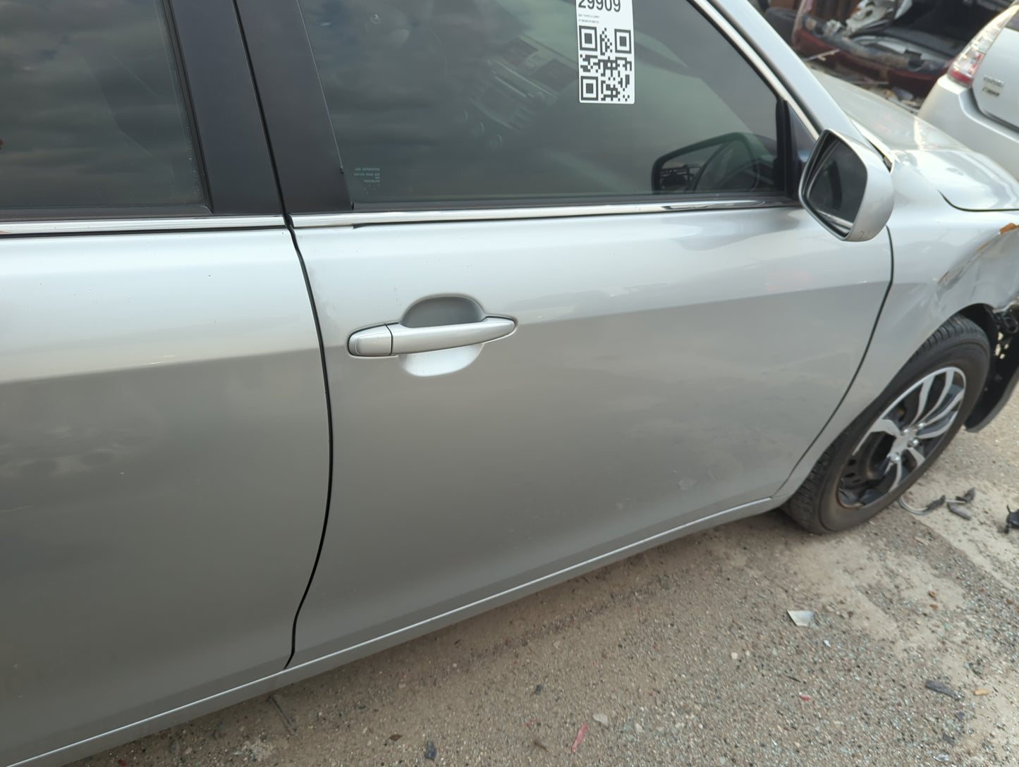 2007-2011 Toyota Camry Passenger Front Door Oem - Oemusedautoparts1.com