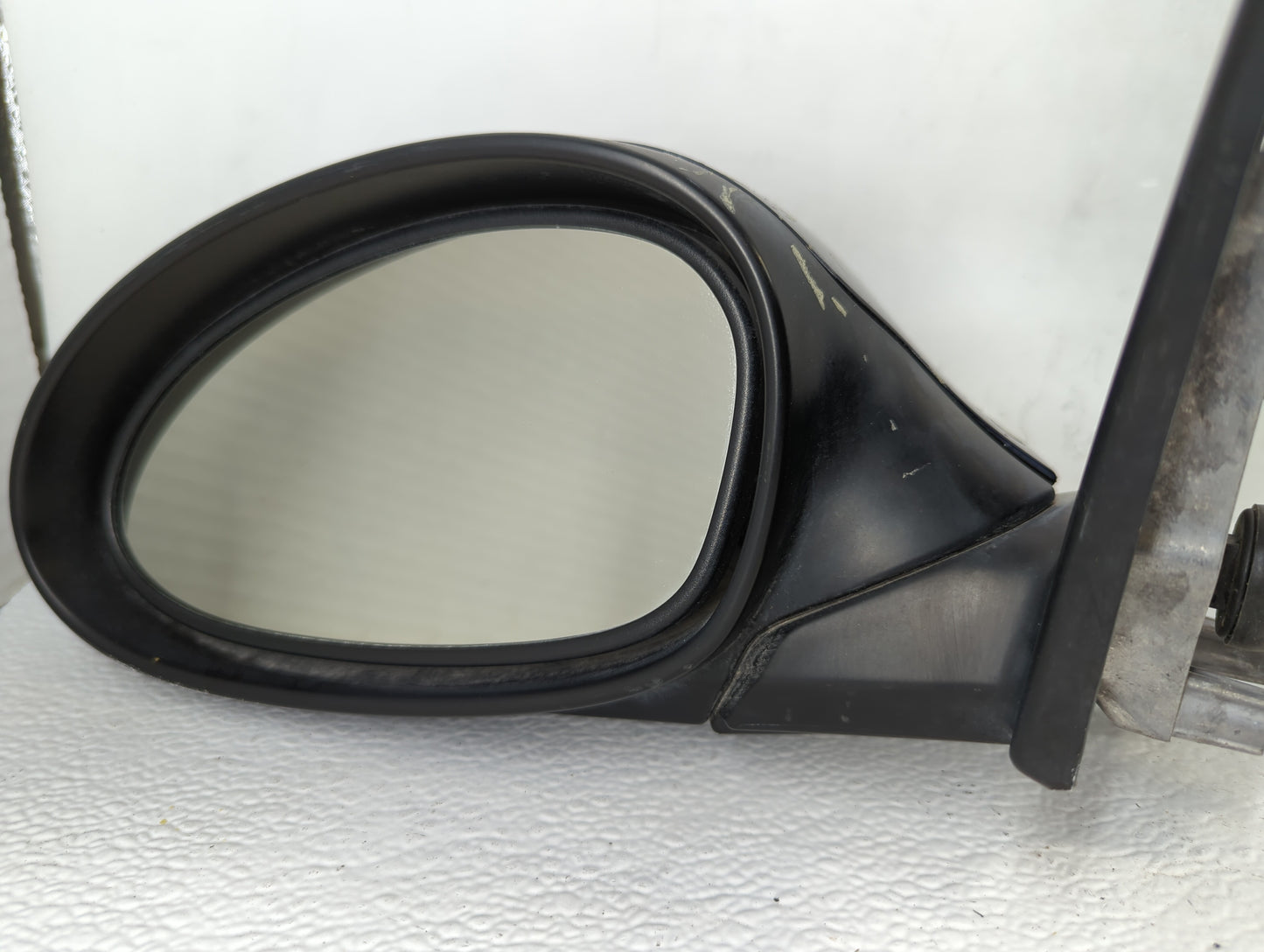 2007-2011 Toyota Camry Driver Side View Mirror - Left Door Mirror OEM Used - Oemusedautoparts1.com