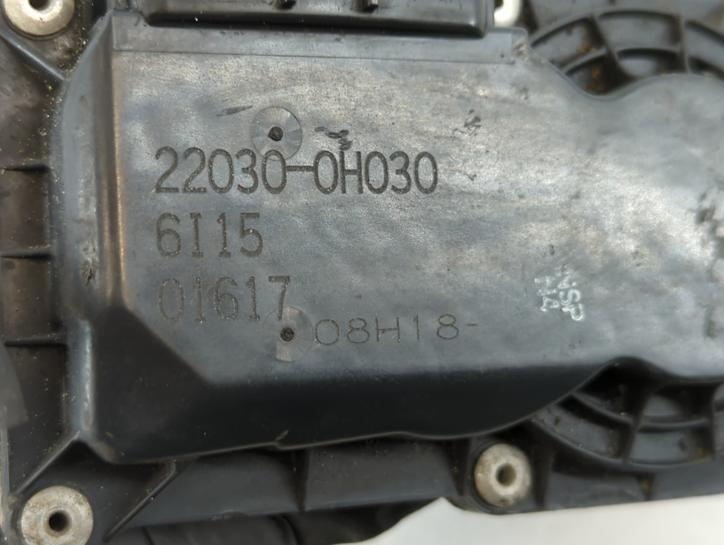 2007-2011 Toyota Camry Throttle Body P/N:22030-0H030 Fits Fits 2006 2007 2008 2009 2010 2011 2012 2013 2014 2015 OEM Used Au