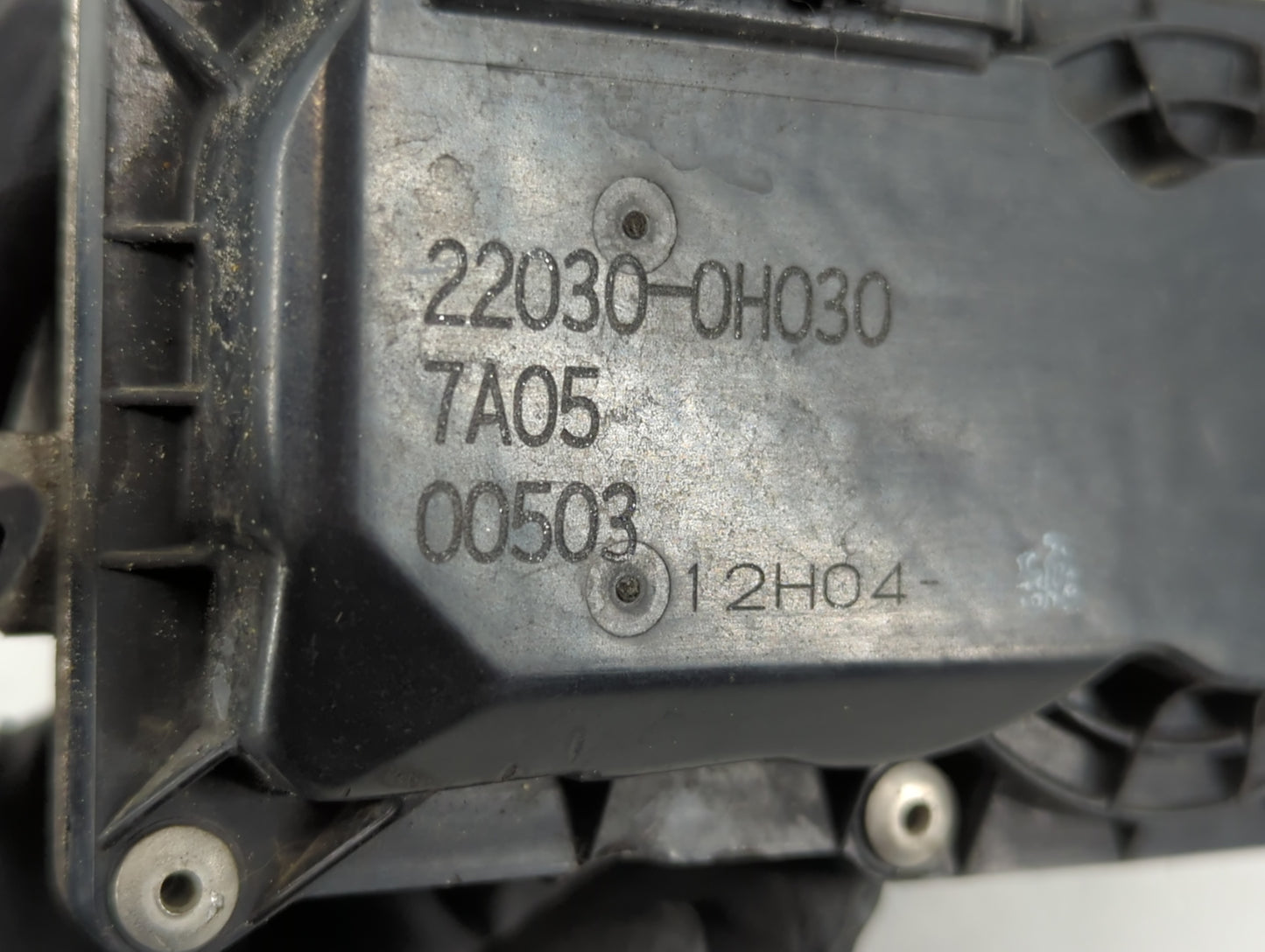 2007-2011 Toyota Camry Throttle Body P/N:22030-0H030 Fits Fits 2006 2007 2008 2009 2010 2011 2012 2013 2014 2015 OEM Used Au