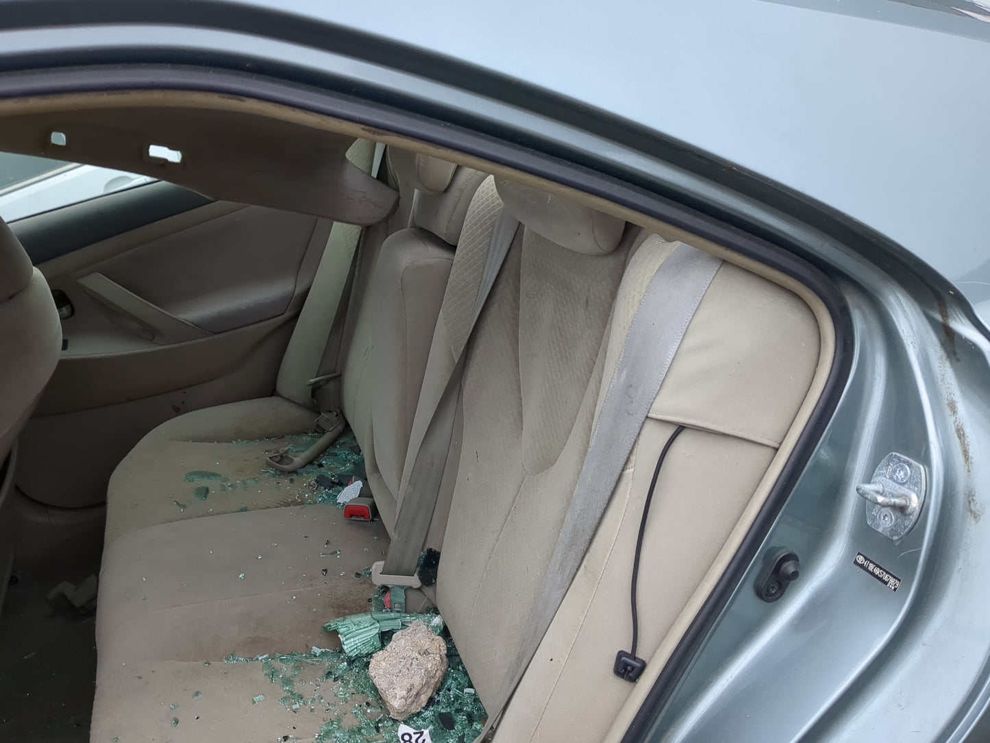 2007 Toyota Camry Rear Seat Oem - Oemusedautoparts1.com