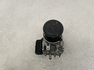 2004-2007 Toyota Highlander ABS Pump Control Module Replacement Fits Fits 2004 2005 2006 2007 OEM Used Auto Parts