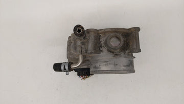 2004-2010 Toyota Highlander Throttle Body P/N:22030-20060 22030-0A020 Fits Fits 2003 2004 2005 2006 2007 2008 2009 2010 OEM Used Auto Parts