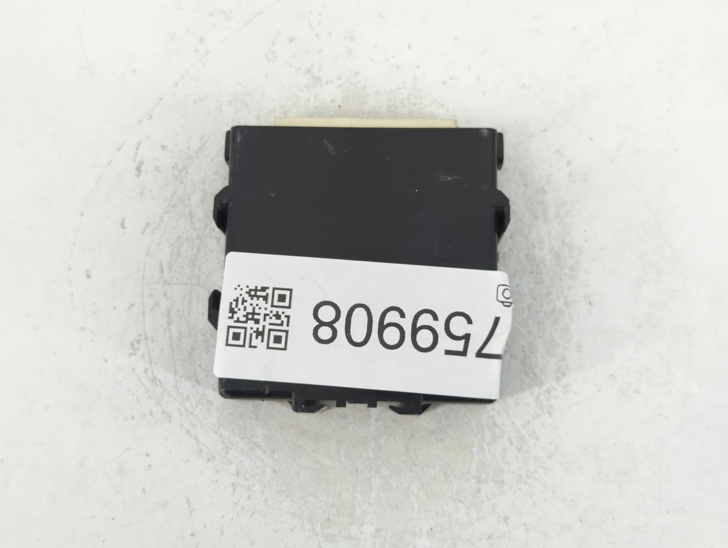 2006-2009 Toyota Prius Body Control Module Bcm 89990-47023 - Oemusedautoparts1.com