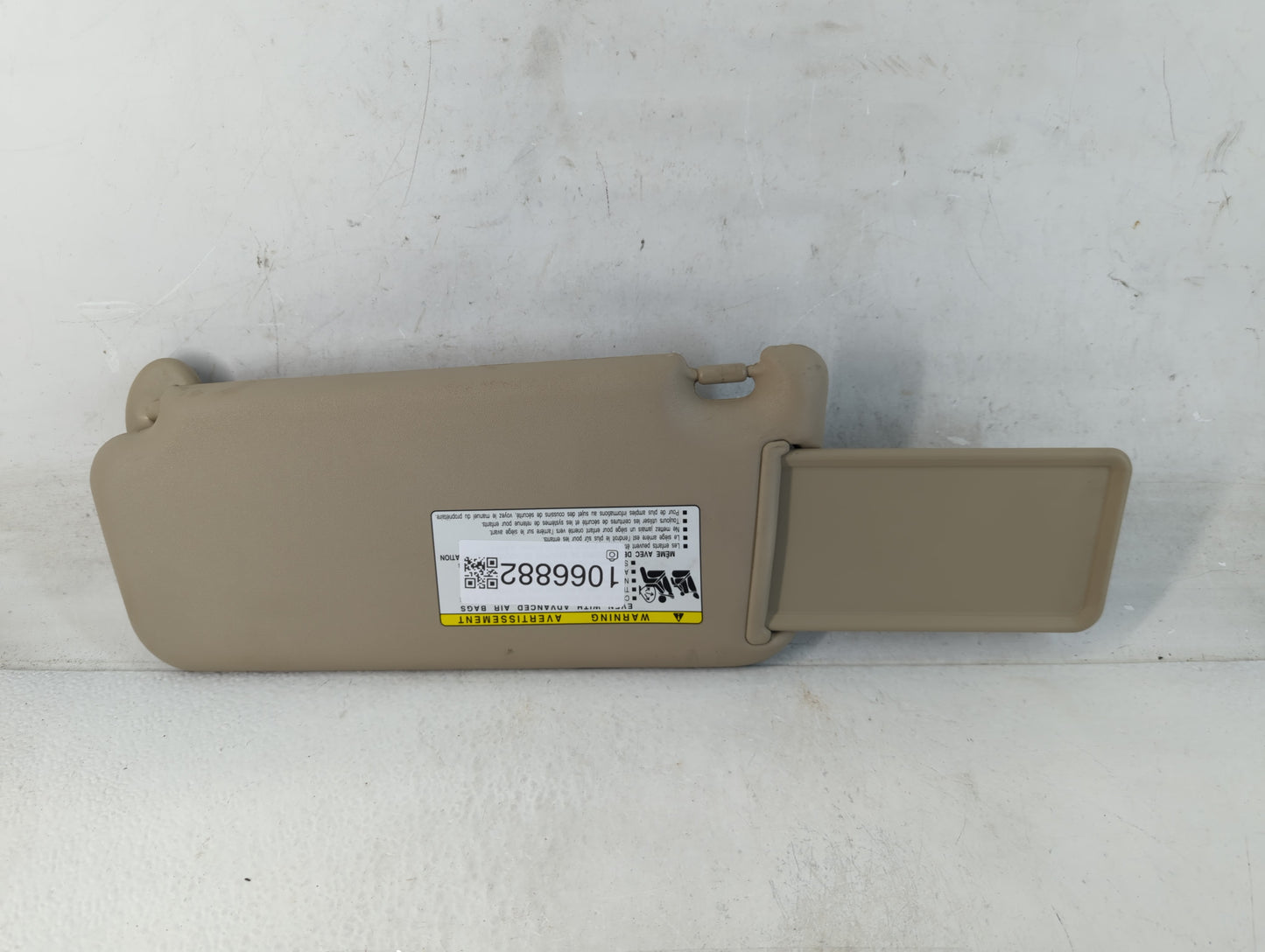 2006-2009 Toyota Rav4 Sun Visor Shade Replacement Passenger Right Mirror Fits Fits 2006 2007 2008 2009 OEM Used Auto Parts -