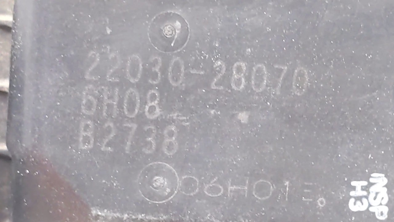 2006-2008 Toyota Rav4 Throttle Body P/N:22030-28071 22030-28070 Fits Fits 2006 2007 2008 2009 2010 2011 2012 2013 2014 2015