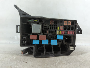 2006-2012 Toyota Rav4 Fusebox Fuse Box Panel Relay Module P/N:82662-42190 Fits Fits 2006 2007 2008 2009 2010 2011 2012 OEM Used Auto Parts