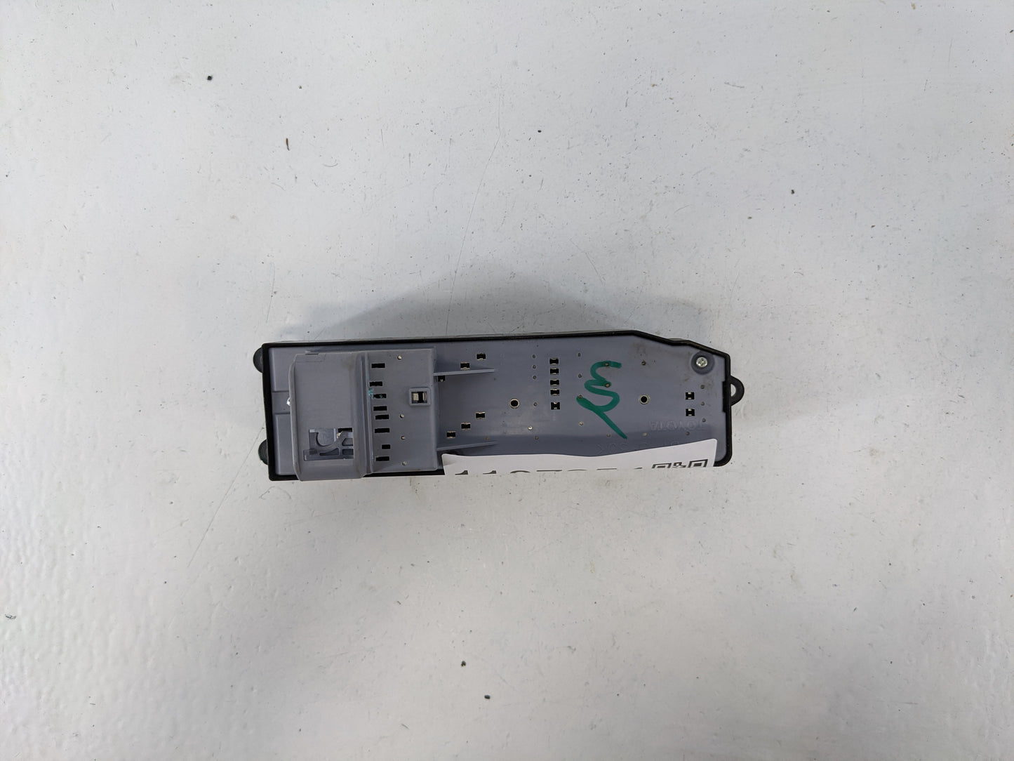 2004-2010 Toyota Sienna Master Power Window Switch Replacement Driver Side Left Fits OEM Used Auto Parts - Oemusedautoparts1