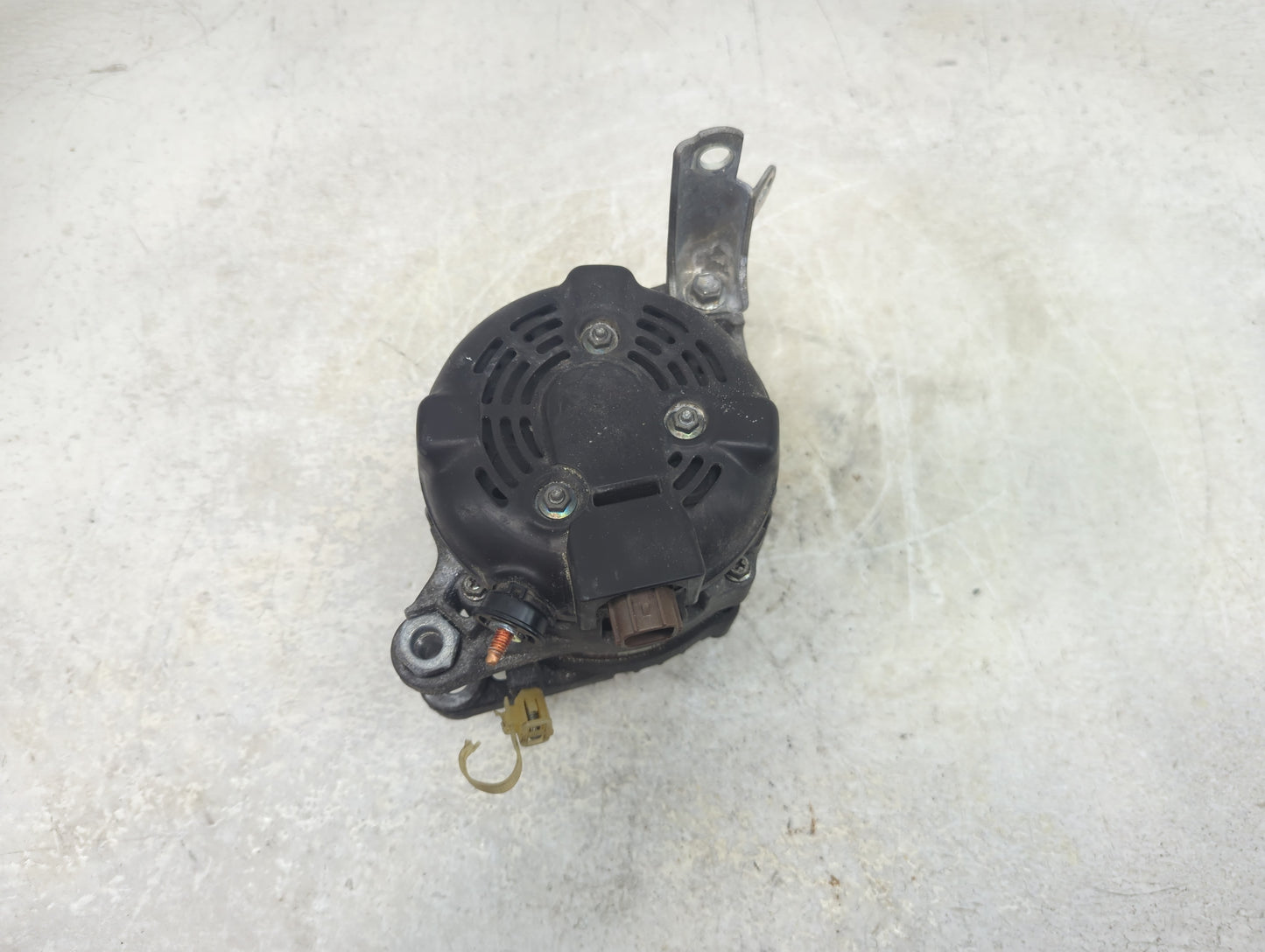2007-2016 Toyota Sienna Alternator Replacement Generator Charging Assembly Engine OEM P/N:27060-0P240 Fits OEM Used Auto Par