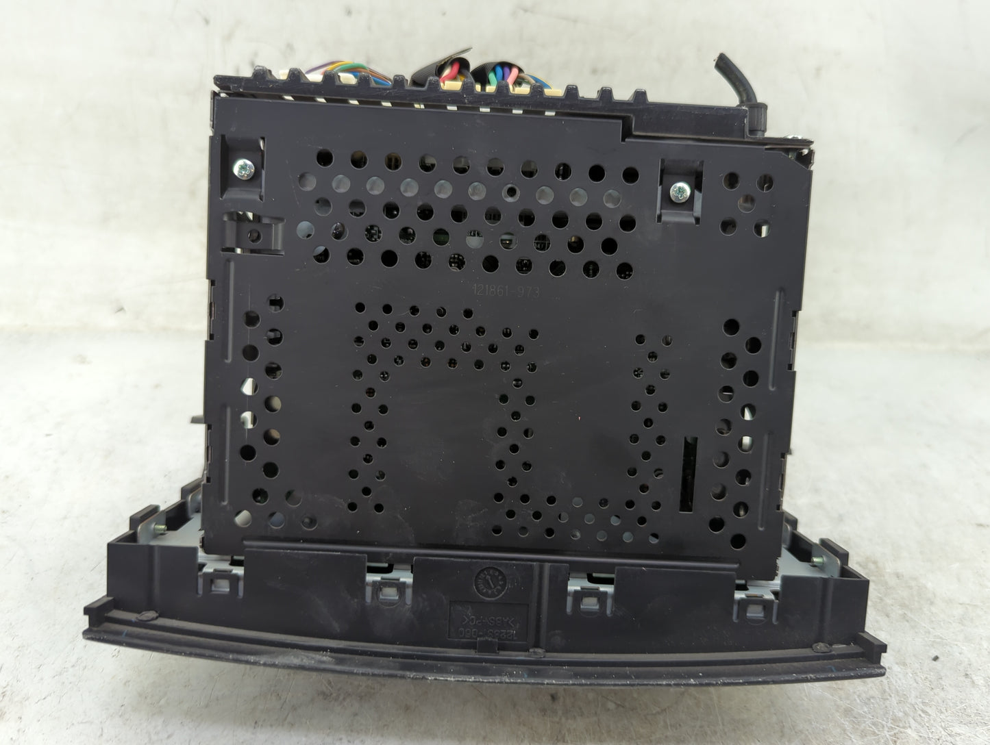 2006-2007 Toyota Sienna Radio AM FM Cd Player Receiver Replacement P/N:86120-AE040 122000-7630D101 Fits Fits 2006 2007 OEM U