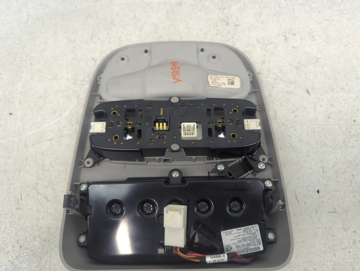 2007 Toyota Sienna Overhead Roof Console Gray - Oemusedautoparts1.com