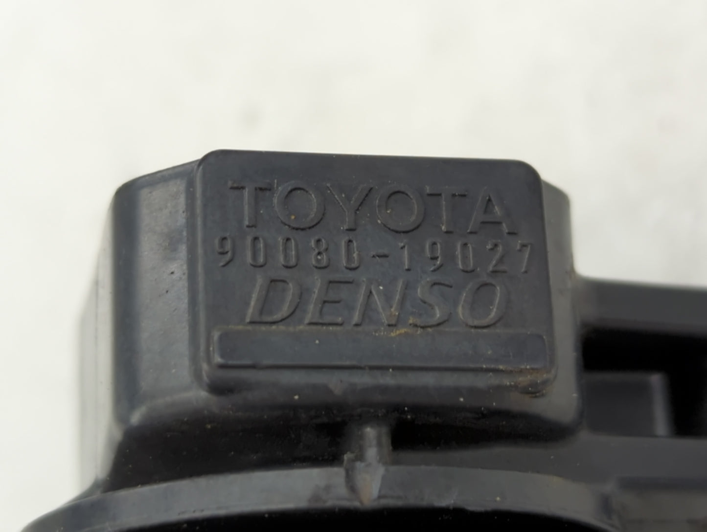 2000-2009 Toyota Tundra Ignition Coil Igniter Pack - Oemusedautoparts1.com