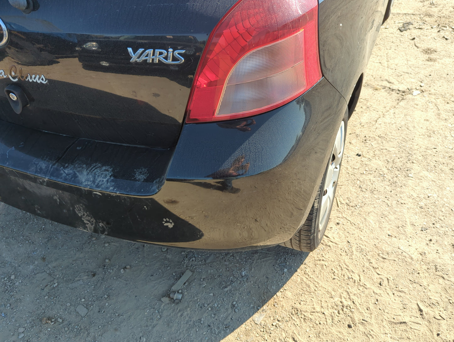 2006-2008 Toyota Yaris Rear Bumper Assembly Oem - Oemusedautoparts1.com