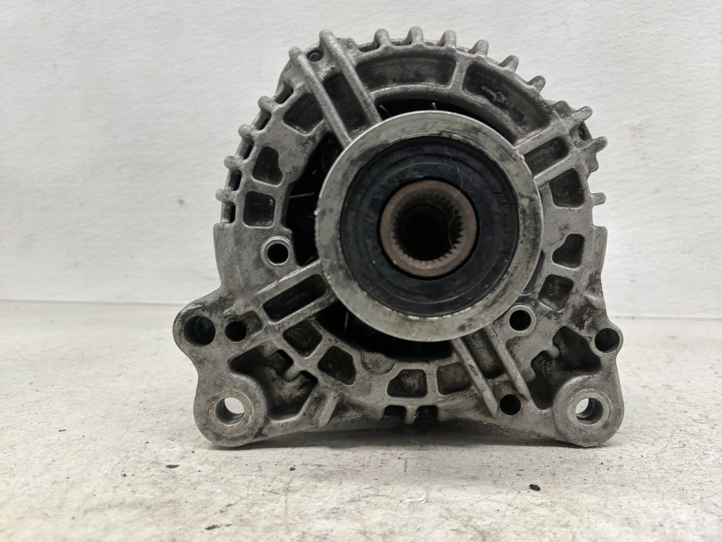2005-2014 Volkswagen Jetta Alternator Replacement Generator Charging Assembly Engine OEM P/N:07K 903 023 A Fits OEM Used Aut