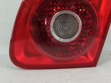 2005-2007 Volkswagen Jetta Tail Light Assembly Passenger Right OEM P/N:1K5 945 094J 1K5 945 096J Fits Fits 2005 2006 2007 OEM Used Auto Parts