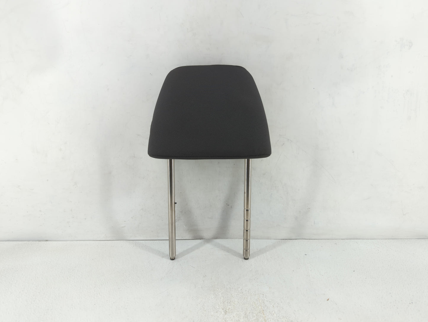 2006 Volkswagen Rabbit Headrest Head Rest Front Driver Passenger Seat - Oemusedautoparts1.com