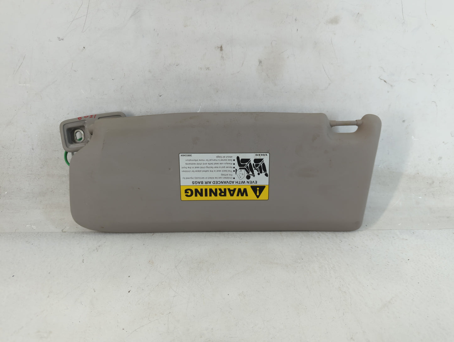 2007-2011 Volvo S40 Sun Visor Shade Replacement Passenger Right Mirror Fits Fits 2007 2008 2009 2010 2011 OEM Used Auto Part