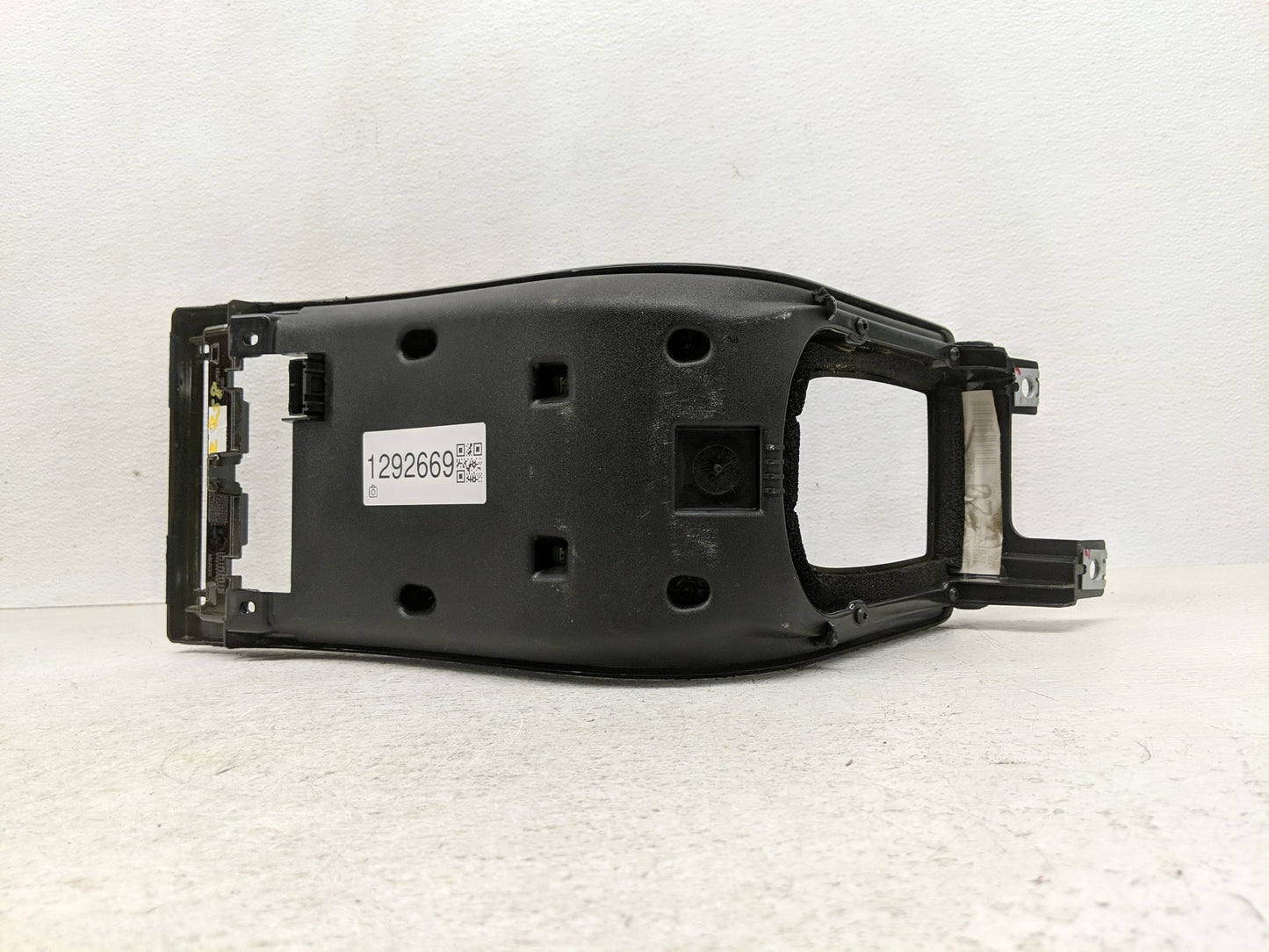 Volvo V40 Radio Control Panel - Oemusedautoparts1.com