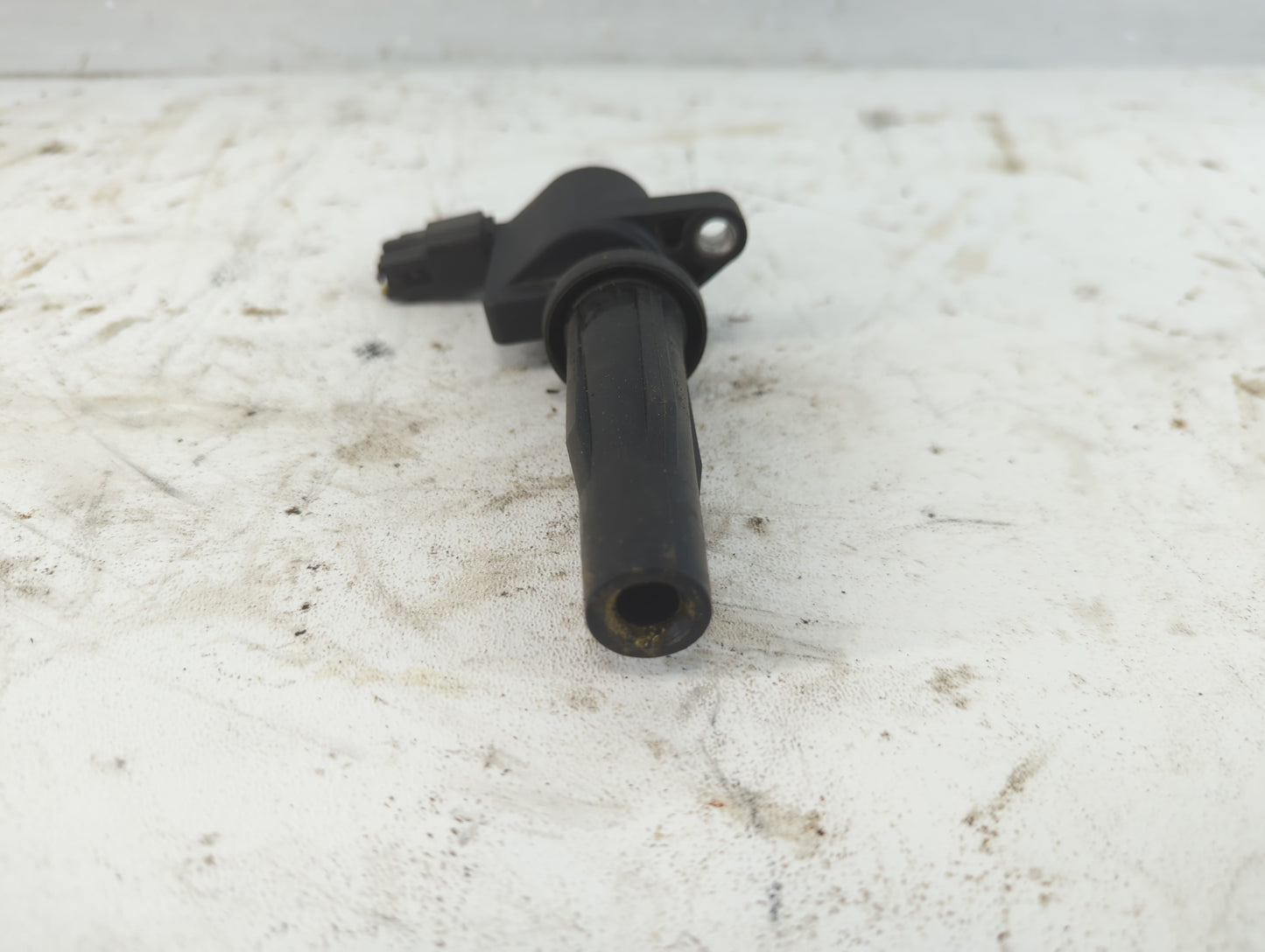 2007 Volvo V50 Ignition Coil Igniter Pack - Oemusedautoparts1.com