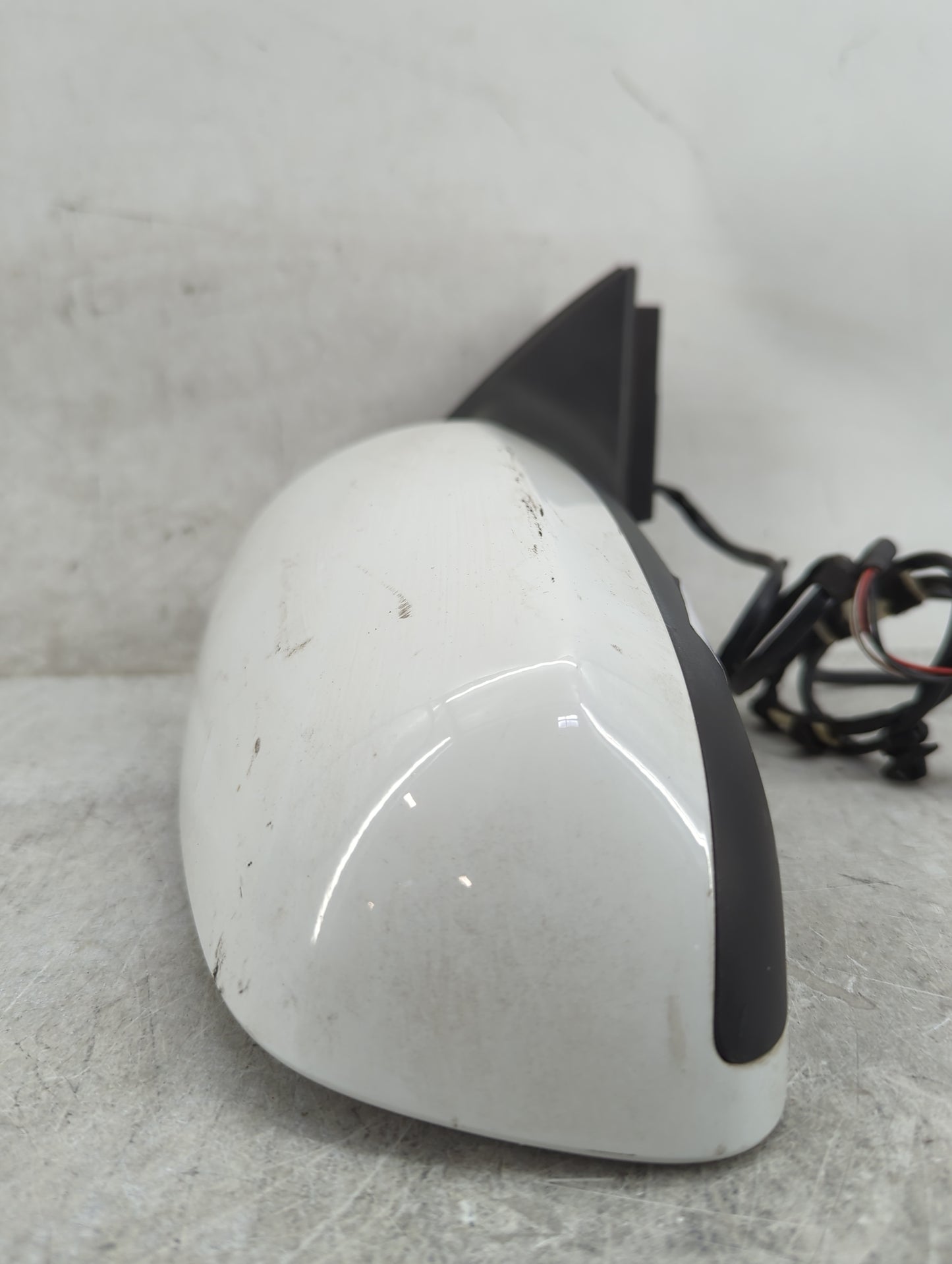 2002-2008 Audi A4 Passenger Side View Mirror - Right Door Mirror OEM Used - Oemusedautoparts1.com