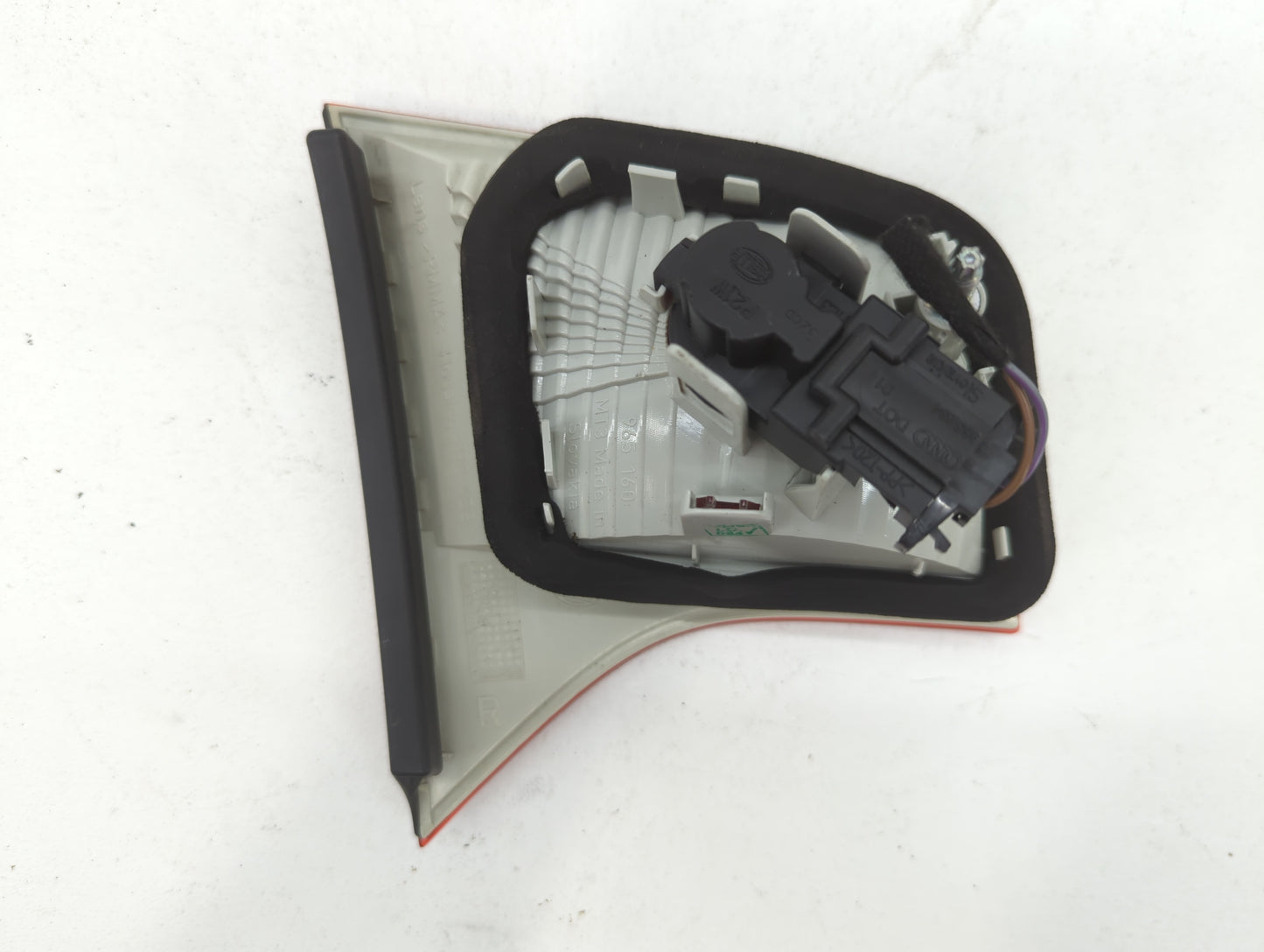 2005-2008 Audi A4 Tail Light Assembly Passenger Right OEM P/N:965238-02 Fits Fits 2005 2006 2007 2008 OEM Used Auto Parts -