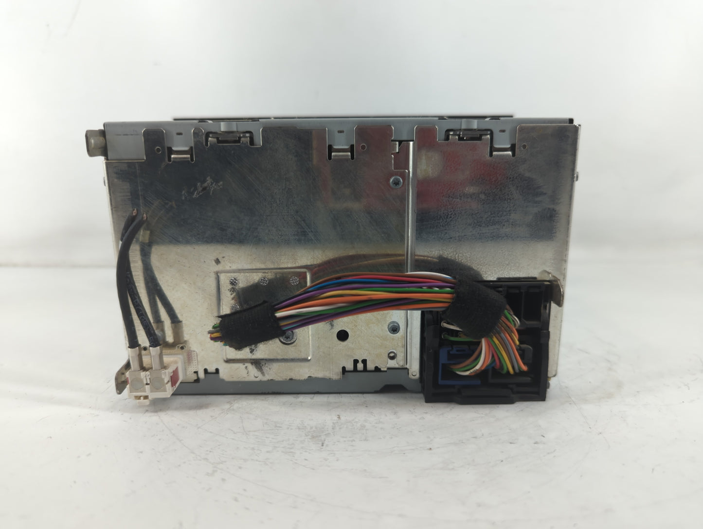 2008 Audi A4 Radio AM FM Cd Player Receiver Replacement P/N:7 646 019 380 Fits OEM Used Auto Parts - Oemusedautoparts1.com