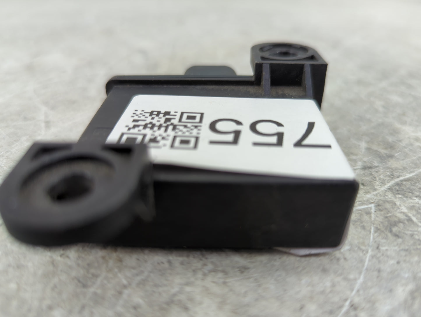 Bmw 328 Fuel Pump Control Module - Oemusedautoparts1.com