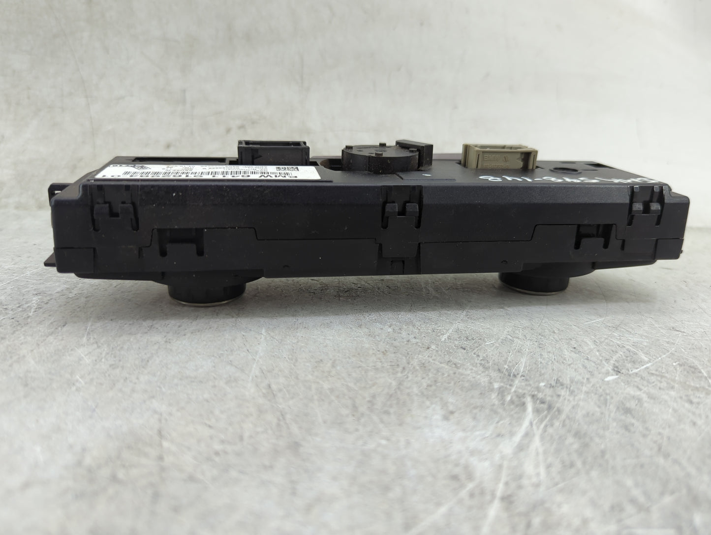 2007-2010 Bmw 328i Climate Control Module Temperature AC/Heater Replacement P/N:9162984-01 Fits Fits 2007 2008 2009 2010 OEM