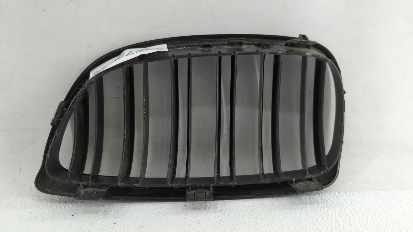 2007-2010 Bmw 328i Front Grille Bumper Not Included - Oemusedautoparts1.com