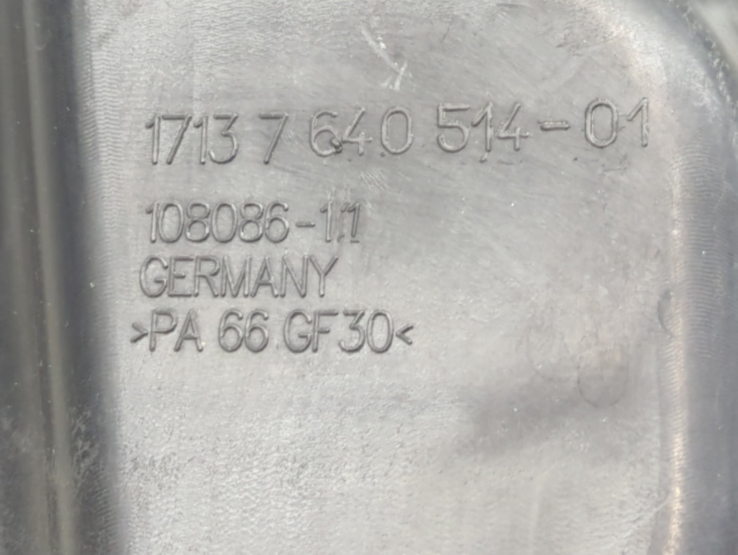 Bmw 335i Windshield Washer Fluid Reservoir Bottle Oem - Oemusedautoparts1.com