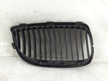 2007-2010 Bmw 335i Front Grille Bumper Not Included 1459487