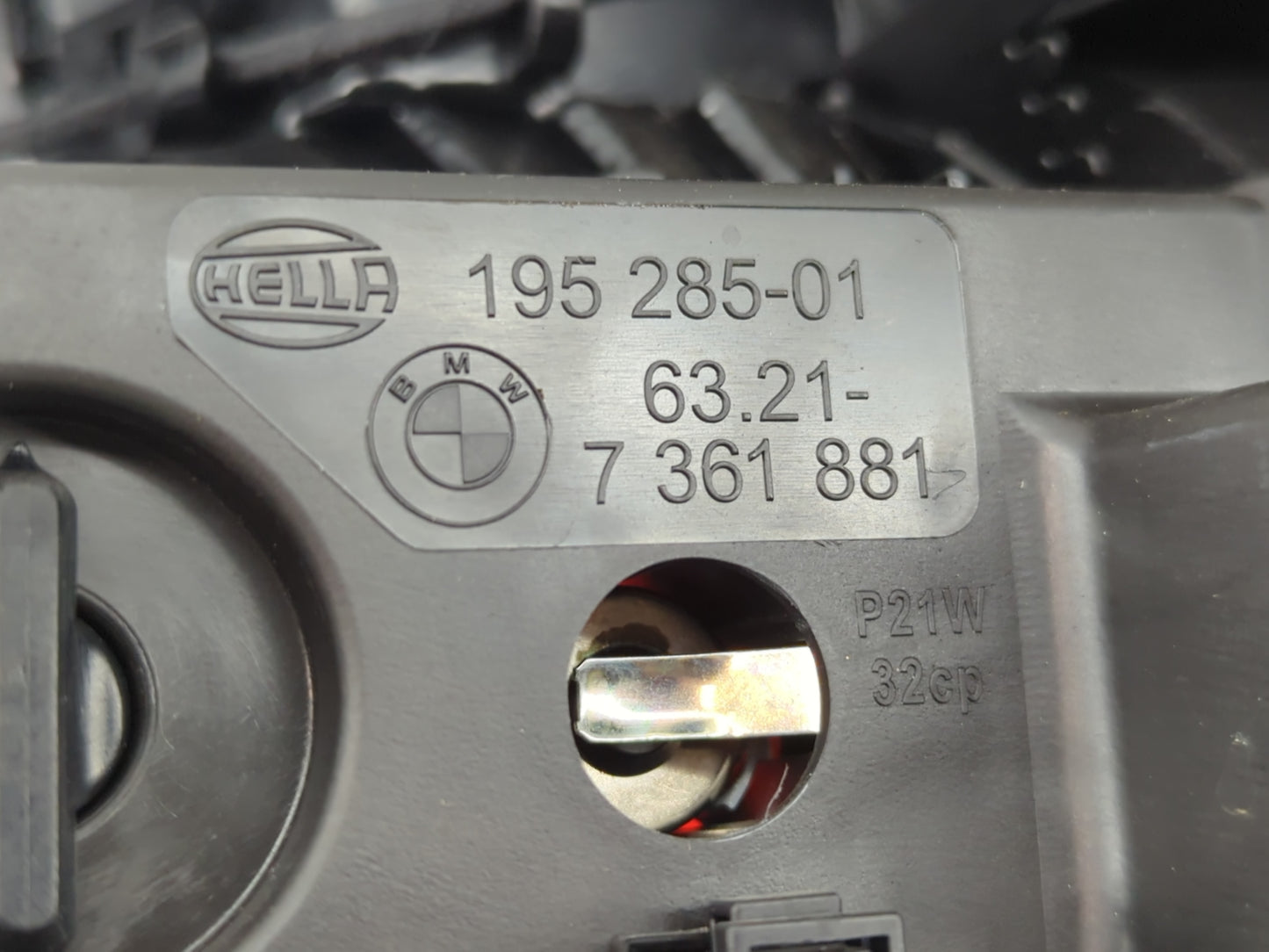 2008-2010 Bmw 528i Tail Light Assembly Driver Left OEM P/N:195 285-01 Fits Fits 2008 2009 2010 OEM Used Auto Parts - Oemused