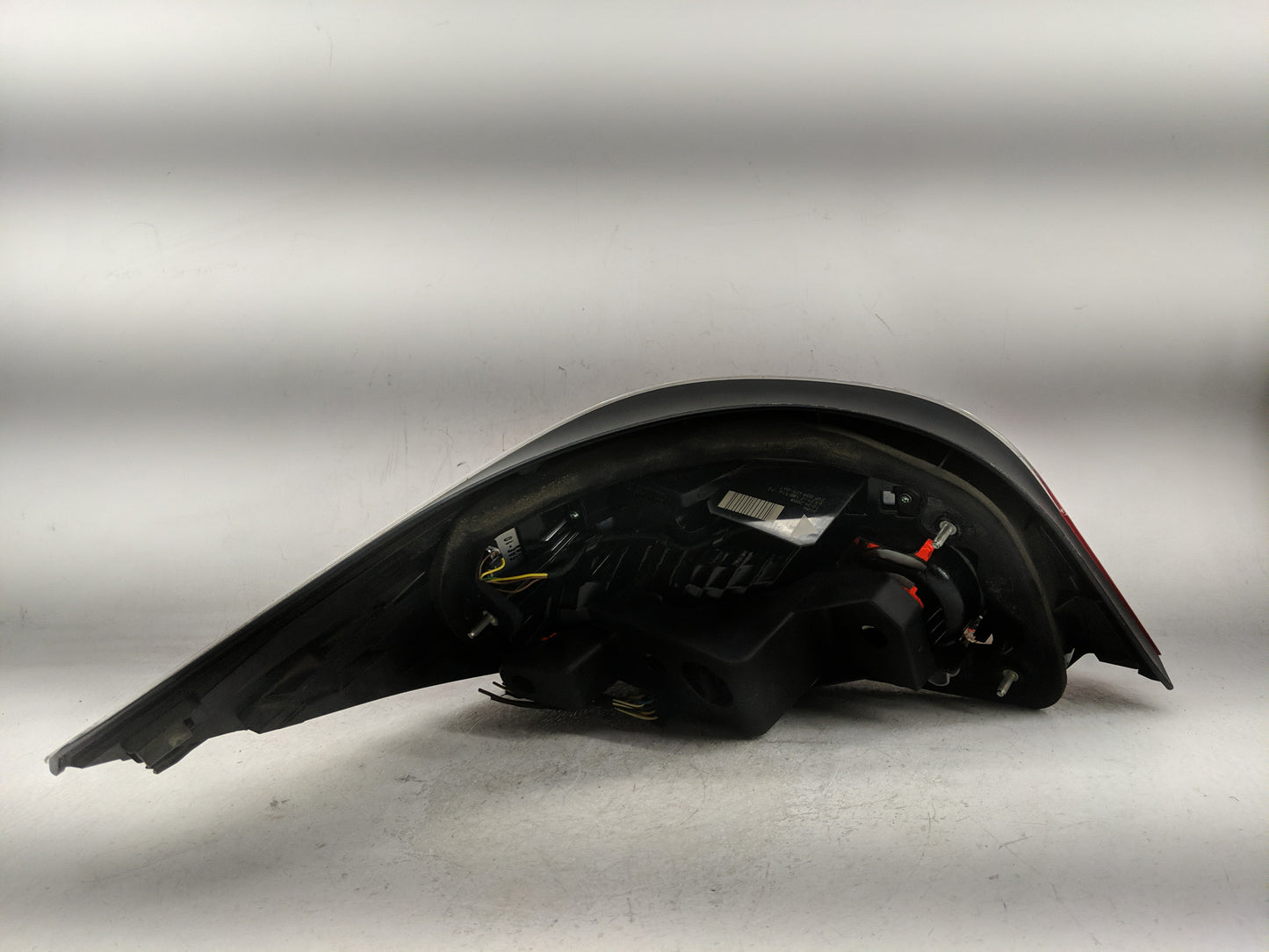 2008-2010 Bmw 535i Tail Light Assembly Passenger Right OEM P/N:7 361 882 195 285-02 Fits Fits 2008 2009 2010 OEM Used Auto P