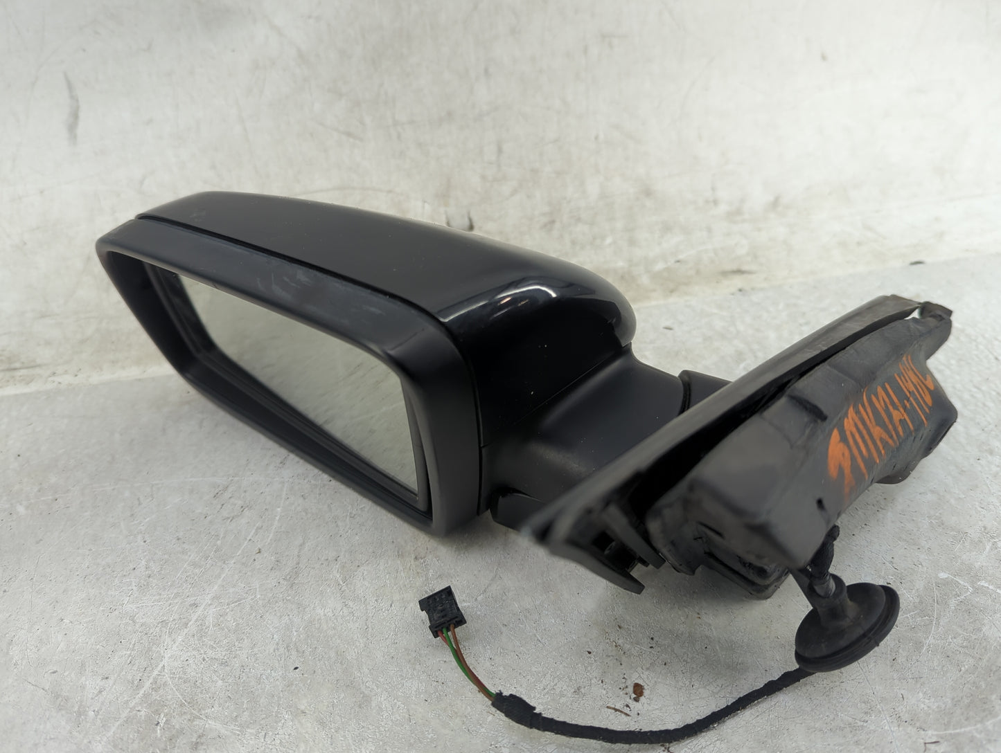 2008-2010 Bmw 535i Driver Side View Mirror - Left Door Mirror OEM Used - Oemusedautoparts1.com
