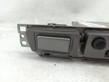 2006-2008 Bmw 750i Radio AM FM Cd Player Receiver Replacement P/N:6952345 6952346, 53339730 Fits Fits 2006 2007 2008 OEM Used Auto Parts