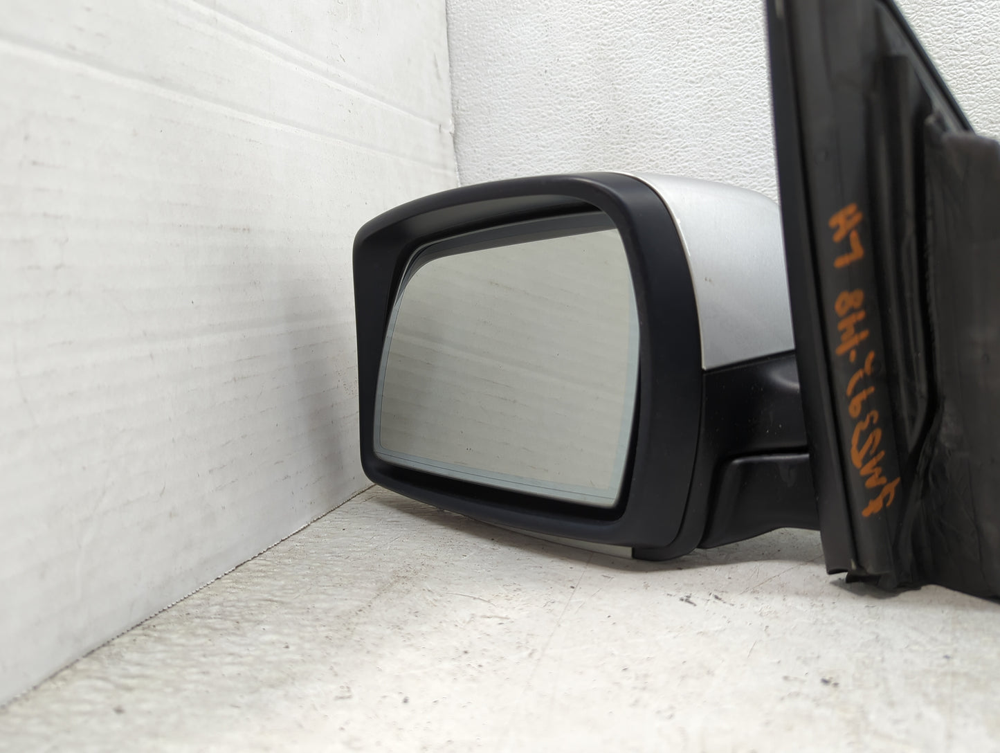 2007-2009 Bmw X3 Driver Side View Mirror - Left Door Mirror OEM Used - Oemusedautoparts1.com